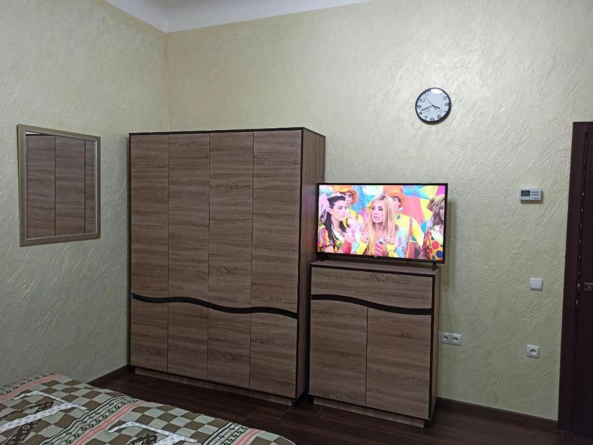 Квартира В Самом Центре Wi-Fi Apartment Chernivtsi Exterior photo